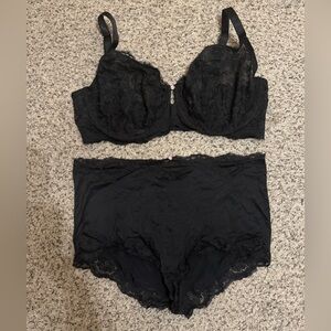 Elegant Black Lace Lingerie Set